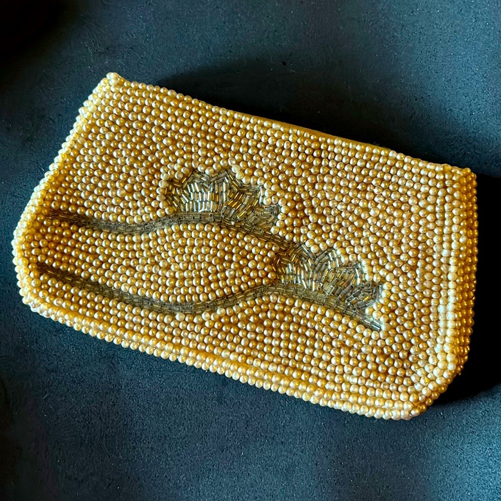 Vintage Pink Miranda Made in Japan Beaded Purse